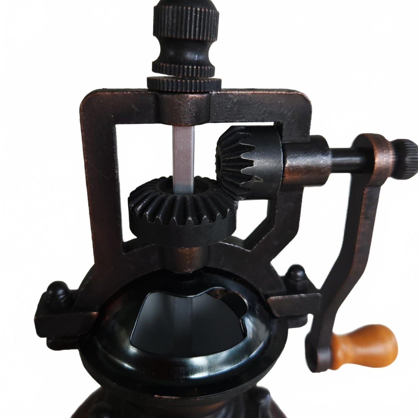 New Handmade Wooden Hand Crank Pepper Mill in Birch