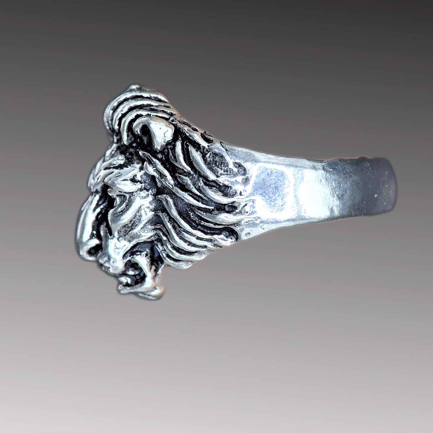 Lion Ring Sterling Silver .925 Vulnerable Species Size 6-12 For Men or Women